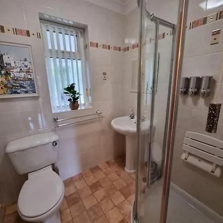 Charming Coastal Holiday home Cayton