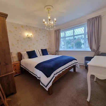 Charming Coastal * Cayton